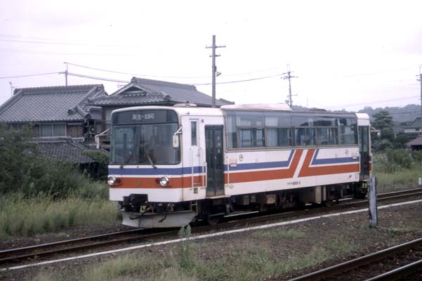 t1985-2